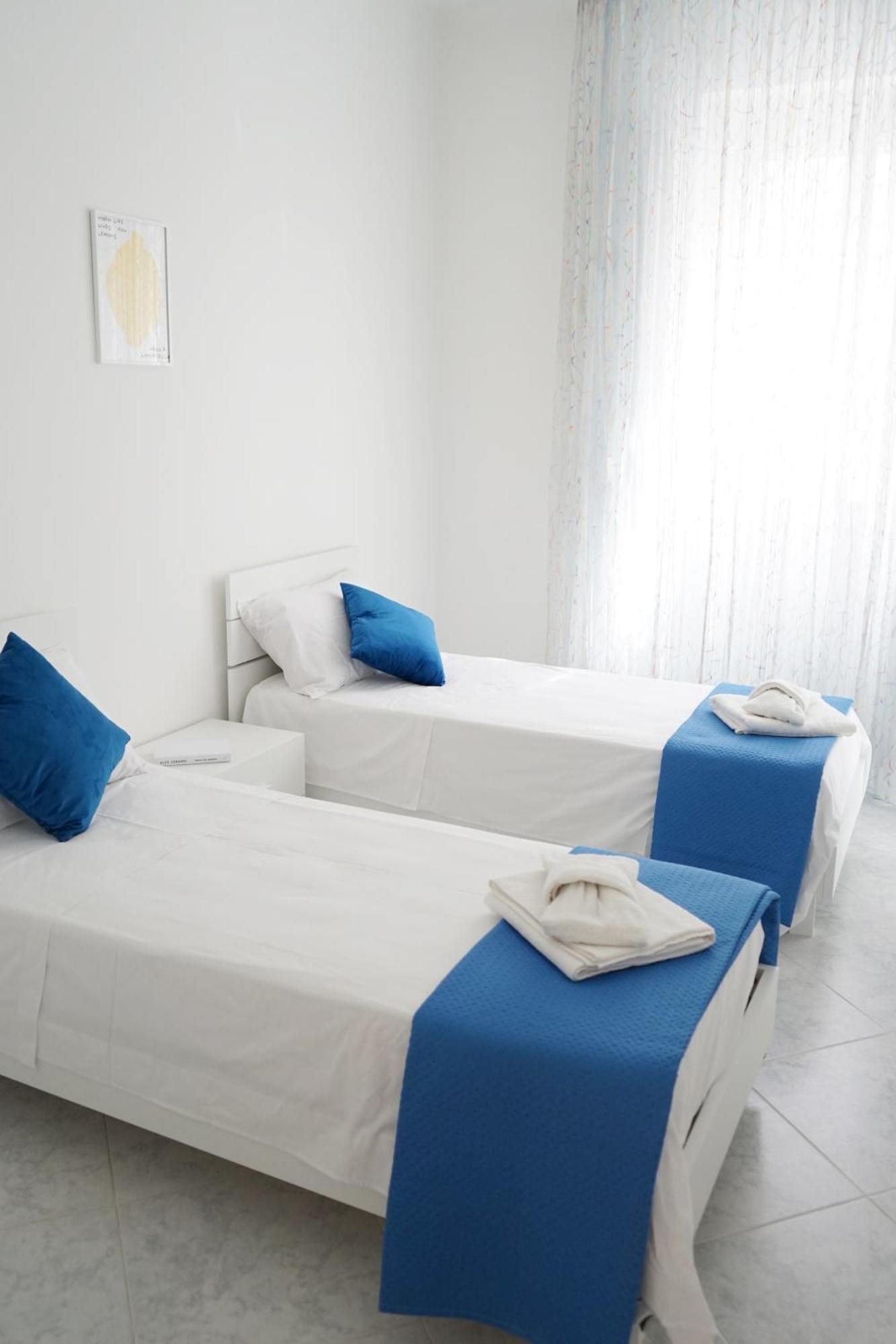 Ostuni Dream House Apartment ภายนอก รูปภาพ
